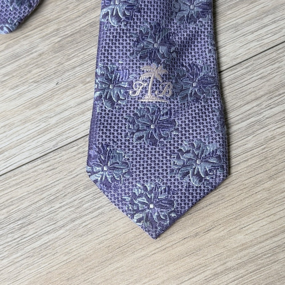 Tommy Bahama Purple Floral Designer Neck Tie Mens Classic Island Style Corpcore - Picture 8 of 13